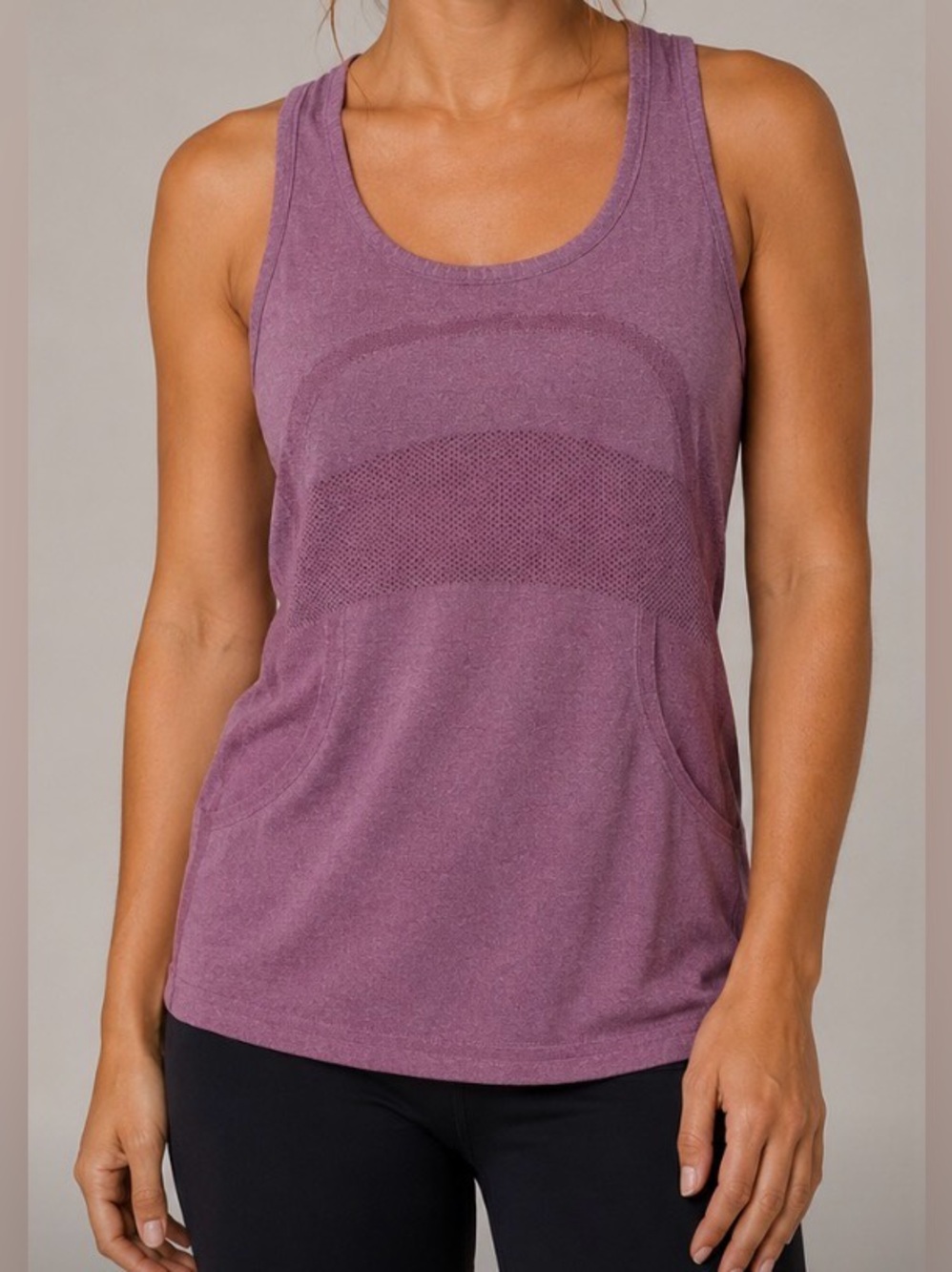 Lululemon Women’s Purple Women's Swiftly Tech  Tank Top Size 6